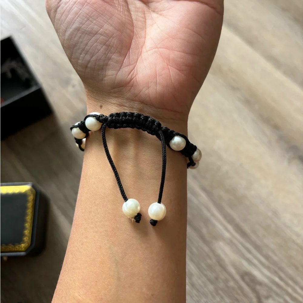 Pearl Skull Ring with box and bracelet - Picture 13 of 14